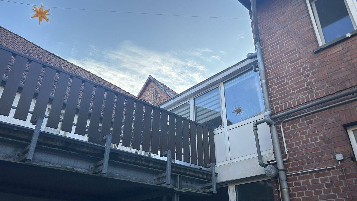 Immobilie in Kölleda - Gewerbe trifft Wohnen: Haus mit Ladenfläche & Maisonette-Wohnungen - Bild 3