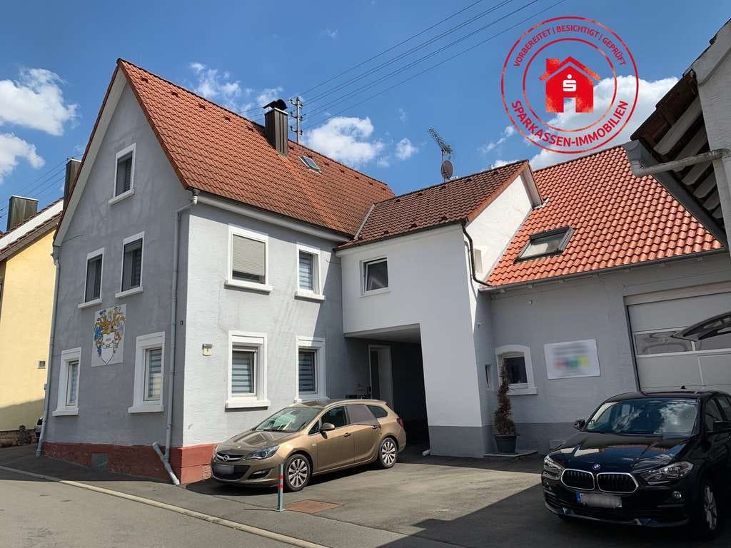 Immobilie in Lauda-Königshofen - Attraktives Angebot! 2 Wohnhäuser in zentraler Lage von Königshofen  - Bild 0