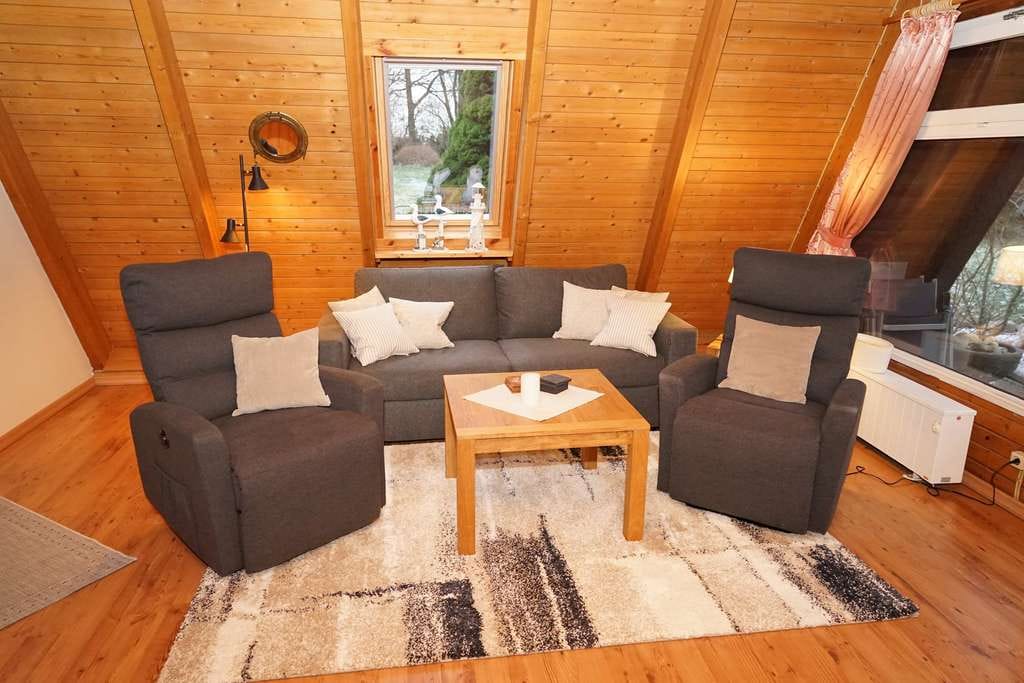 Immobilie in Damp - Zeltdachhaus mit grossem Grundstück im Ostsee Resort Damp - Bild 3