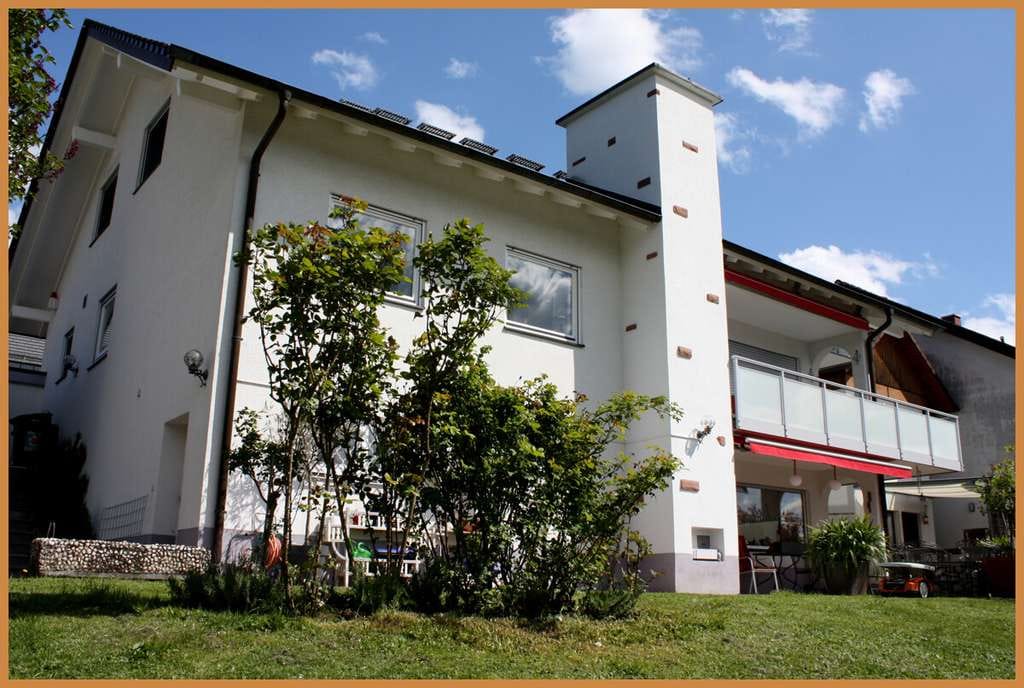Immobilie in Nordrach - Ein Ort zum Ankommen und Wohlfühlen – Familienhaus mit viel Platz, Garten und herrlicher Aussicht ! - Bild 0