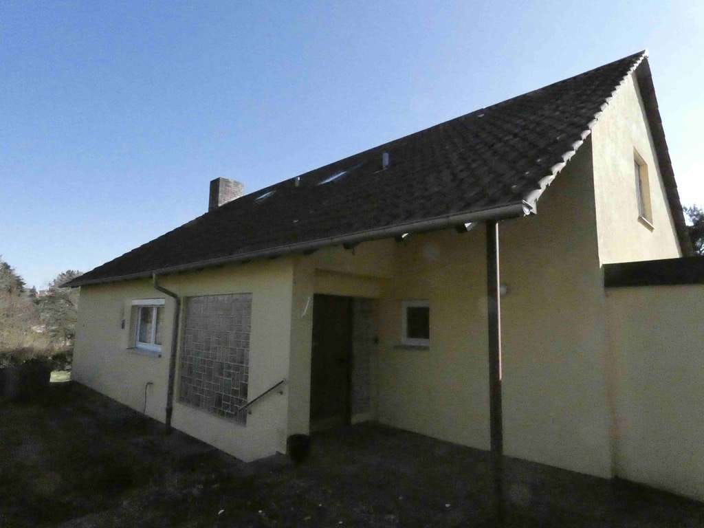 Immobilie in Schrozberg - Freistehendes Wohnhaus in ruhiger Lage mit großem Grundstück - Bild 2