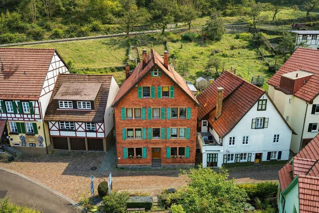 Immobilie in Schiltach - Top Kapitalanlage in hervorragender Innenstadtlage Schiltachs - Bild 2