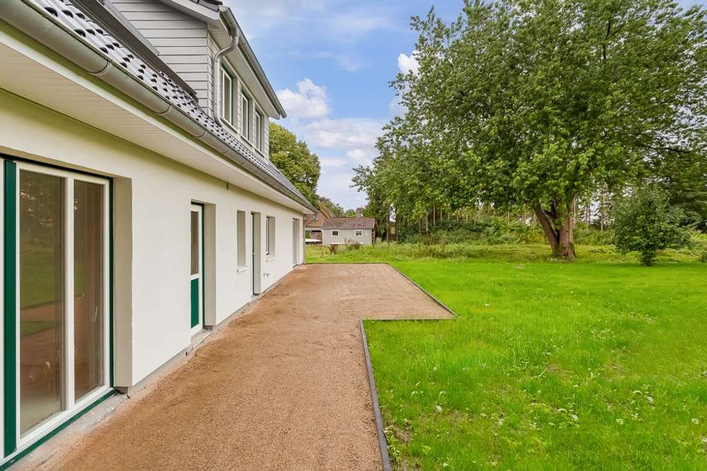 Immobilie in Loit - Wohnen statt nur Urlaub machen: Ehemaliges Bauernhaus wird zu Ihrem neuen Wohnhaus - Bild 2