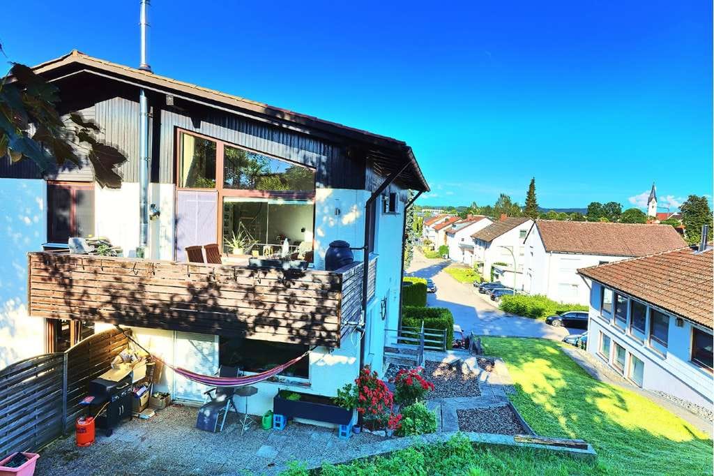 Immobilie in Legau - Interessante Etagenwohnung in 87764 Legau im Illerwinkel zu verkaufen. - Bild 0