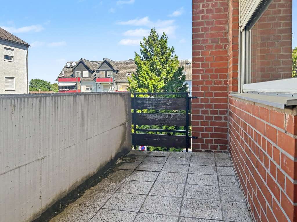 Immobilie in Walldorf - 2-Zimmer-Eigentumswohnung in Walldorf mit Balkon und Außenstellplatz - sofort verfügbar - Bild 2