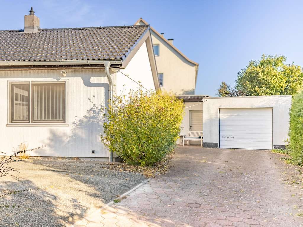 Immobilie in Negernbötel - Charmantes Einfamilienhaus mit Wintergarten auf schönem Grundstück - Bild 0