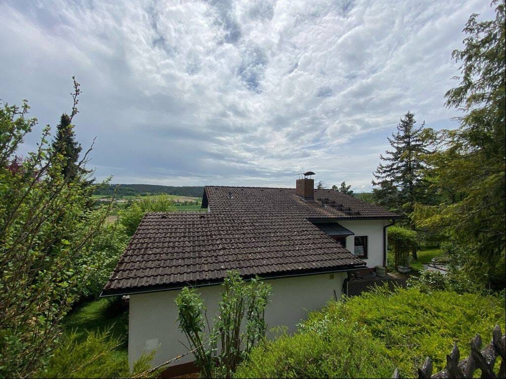Immobilie in Diespeck - Diespeck OT Stübach  - gemütliches Haus in ruhiger Lage mit herrlicher Fernsicht - Bild 2