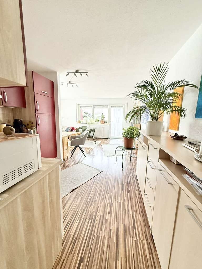 Immobilie in Bad Schönborn - Freiwerdend - Moderne 1,5-Zi-Wohnung im Erdgeschoss mit großem Sonnenbalkon und TG-Stellplatz - Bild 1
