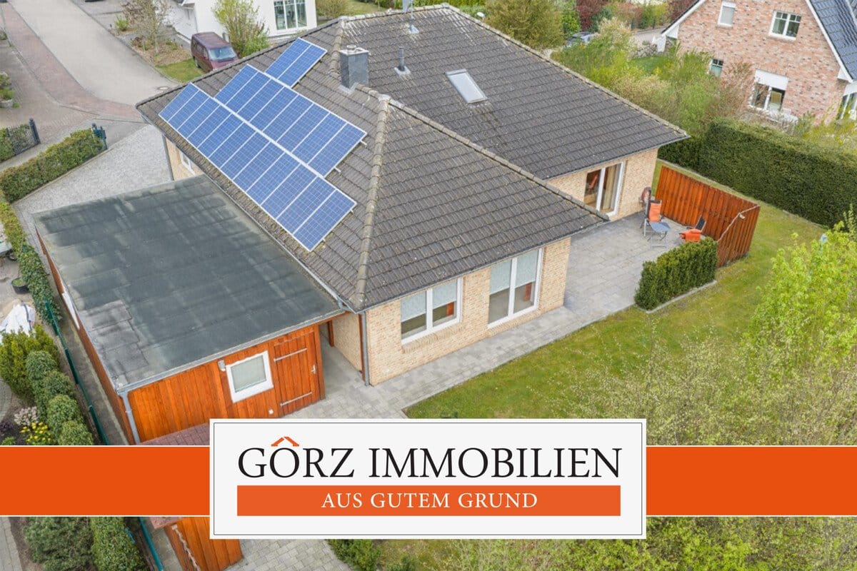 Immobilie in Großenaspe - Moderner Bungalow mit Solaranlage: Jahresertrag 3000 Euro -   in ruhiger Lage in Großenaspe - Nähe Bad Bramstedt! - Bild 0