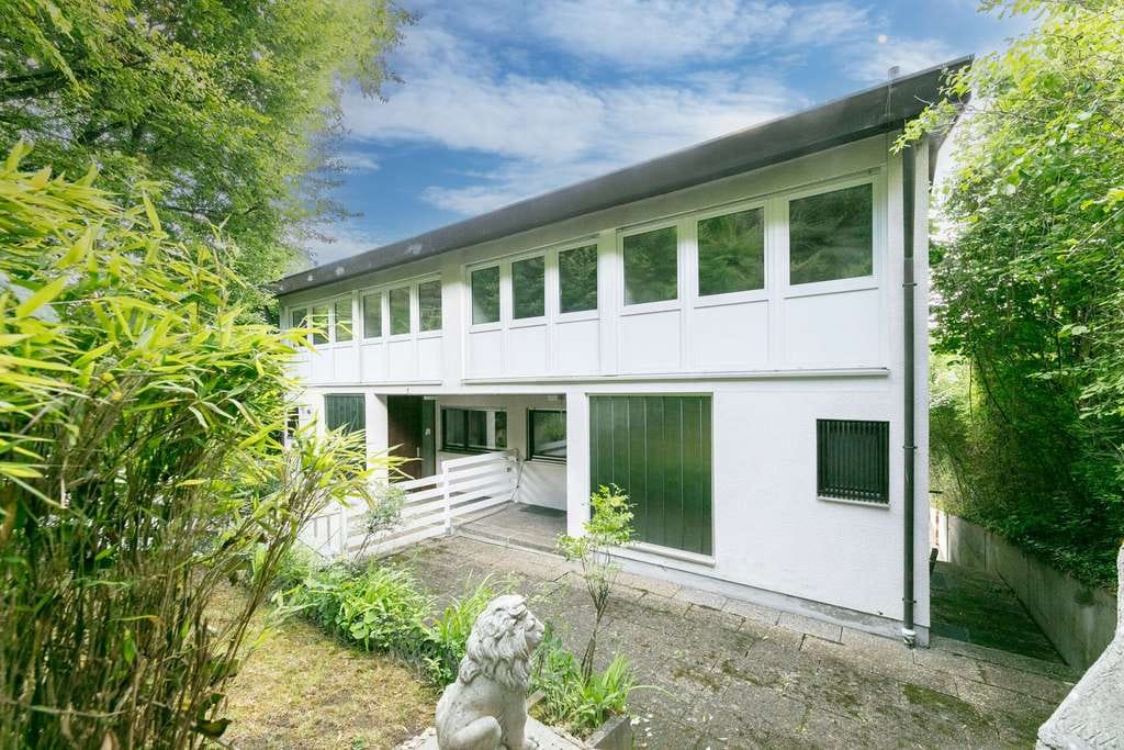 Immobilie in Blaustein - Split-Level-Doppelhaushälfte mit sonniger Terrasse in ruhiger Wohnlage - Bild 1