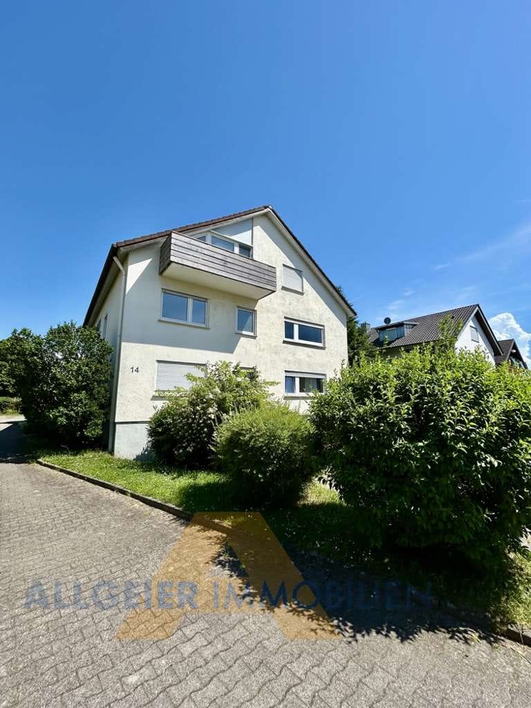 Immobilie in March - Zum Wohlfühlen: Helle durchdachte 3-Zi.-Wohnung mit Balkon in ruhiger Lage-inklusive Wellnessdusche! - Bild 0