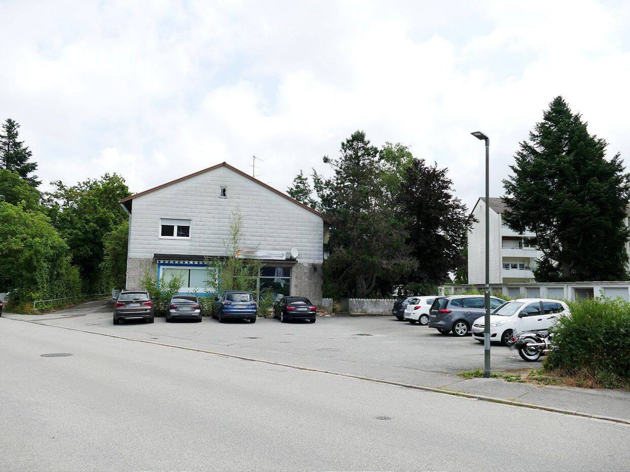 Immobilie in Waldkraiburg - Mehrfamilienhaus mit genehmigtem Umbau/Erweiterungsflächen - Bild 2
