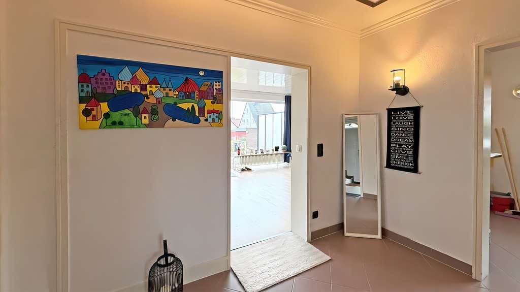 Immobilie in Ahrensburg - Ein Zuhause mit Charakter, Raum und Perspektive – Ihr Zweifamilienhaus auf großem Grundstück – Wentz - Bild 2