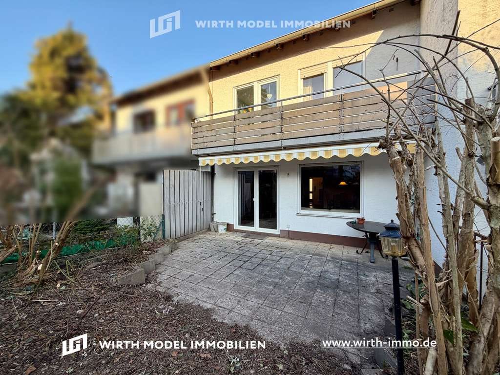 Immobilie in Schweinfurt - Viel Platz für die Familie: Reihenmittelhaus in begehrter Deutschhof-Lage | Erbbaurecht - Bild 0