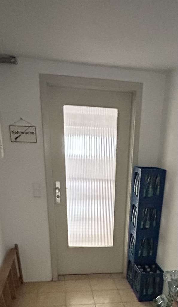 Immobilie in Lonsee - ***HANDWERKER / DIY*** Dachgeschoss-Wohnung zur individuellen Gestaltung - Bild 3