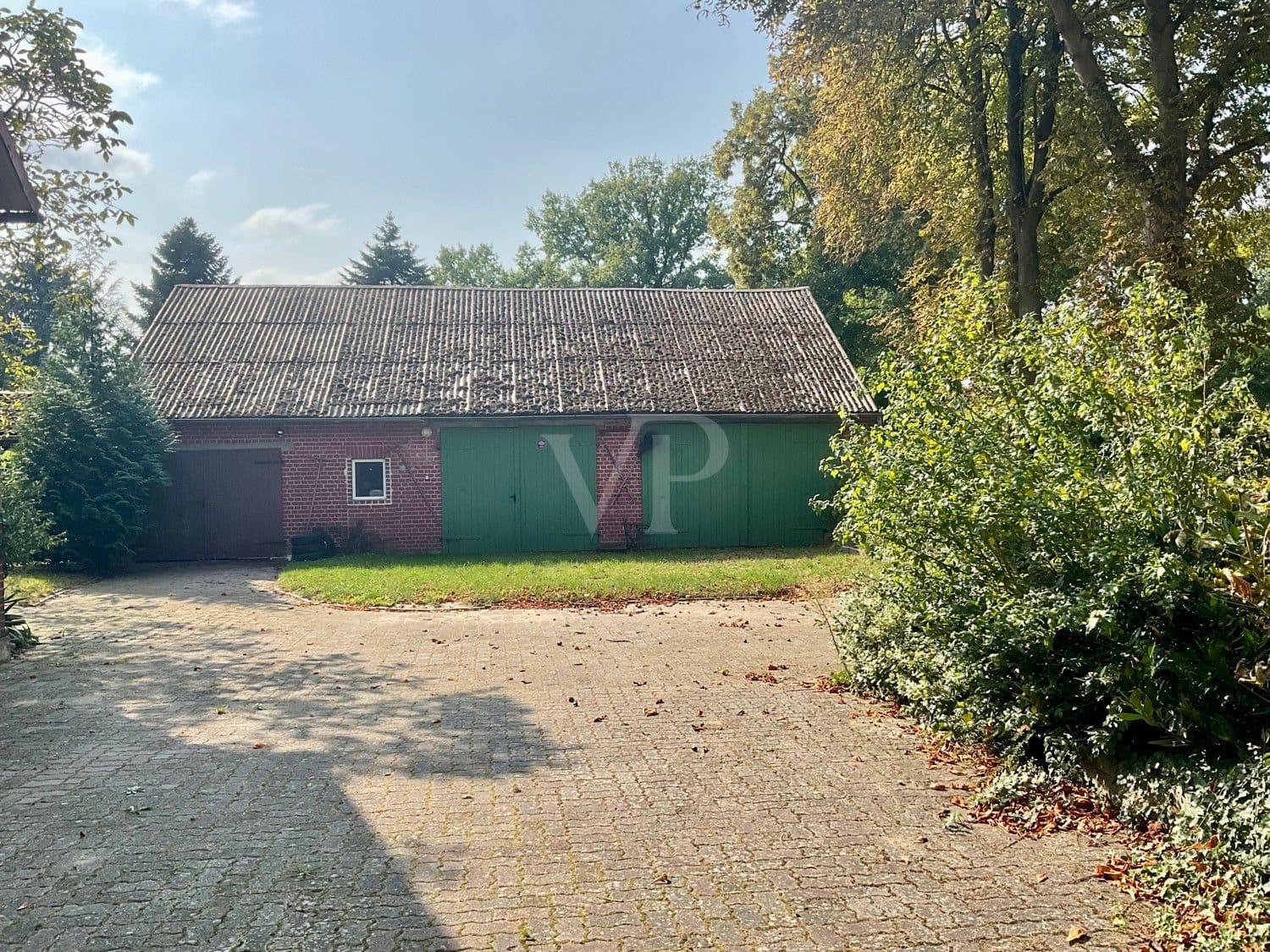 Immobilie in Wustrow - Vielseitig nutzbare Landimmobilie: Ideal für Wohnen und/ oder Gewerbe - Bild 3
