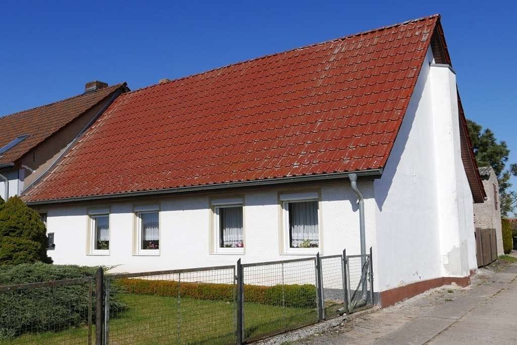 Immobilie in Burow - Wochenendhaus oder Dauerwohnsitz? - Bild 2