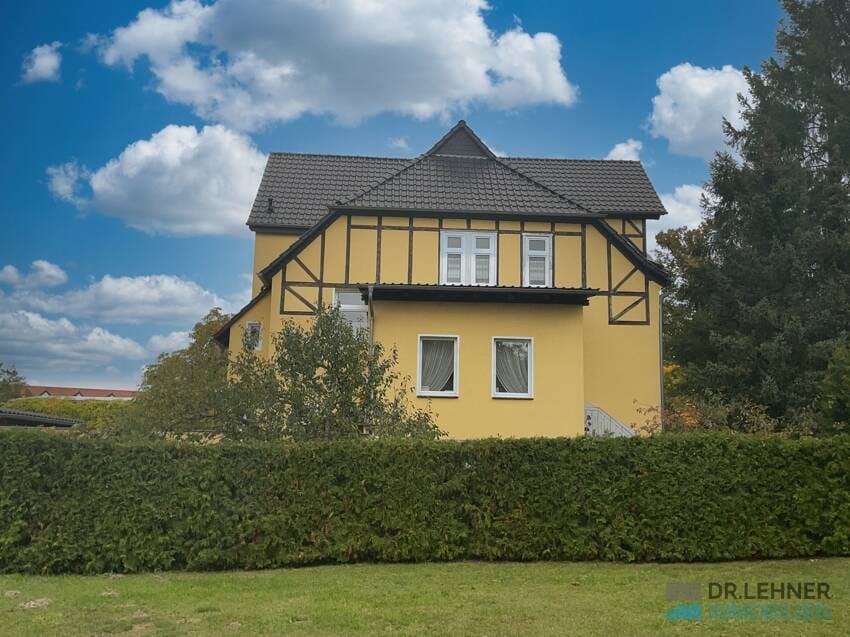 Immobilie in Seehausen - Einziehen und wohlfühlen! Exklusive Jugendstilvilla in Park- und Waldbadnähe! - Bild 2