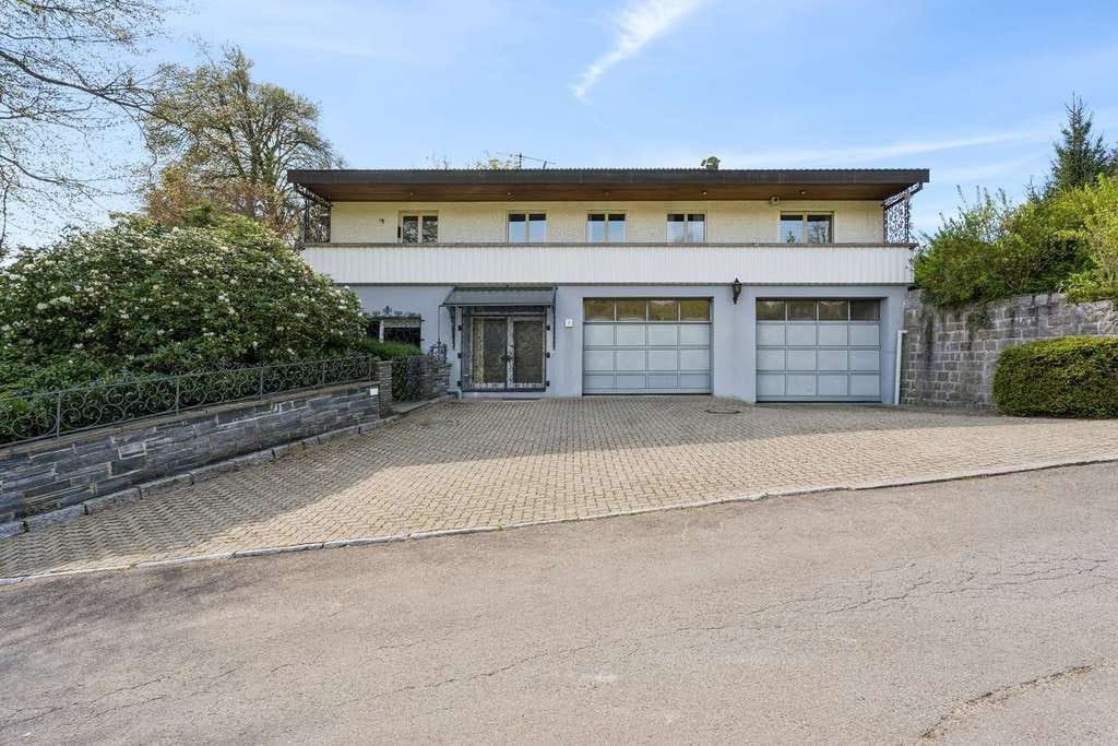 Immobilie in Steinen - Einfamilienwohnhaus mit Schwimmbad - Bild 3