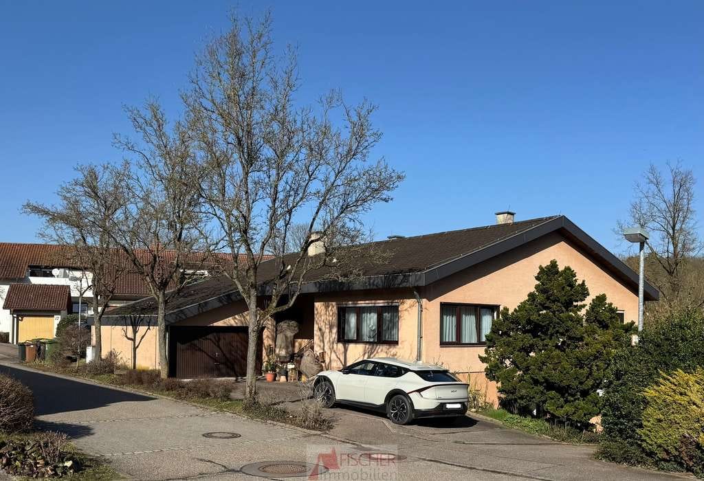 Immobilie in Oberriexingen - Mehr Raum. Mehr Stil. Mehr Zuhause mit Panoramablick! - Bild 1
