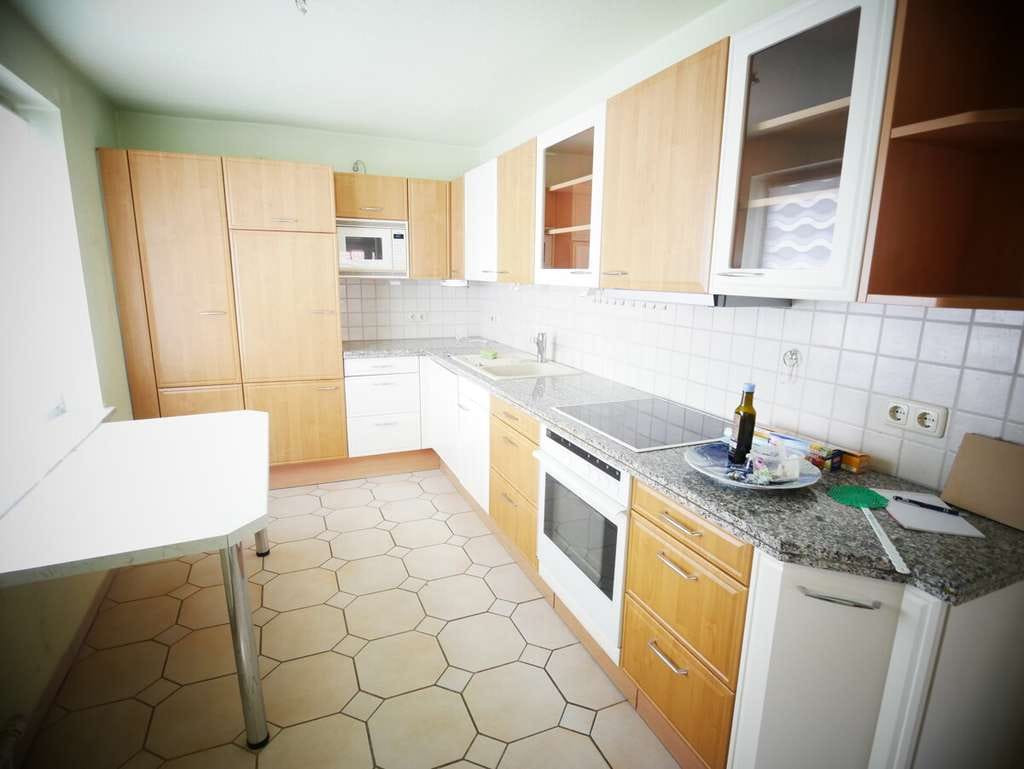 Immobilie in Lübow - Solides Einfamilienhaus mit großzügigem Wohnbereich, Vollkeller und Garage! - Bild 4