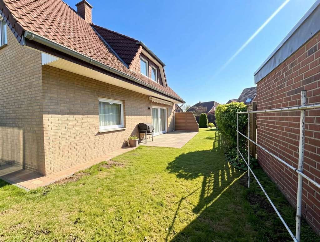 Immobilie in Steinhagen - Wohnen mit Perspektive: ZFH mit 2 Eigentumswohnungen –selbst nutzen & Mieteinnahmen sichern - Bild 2