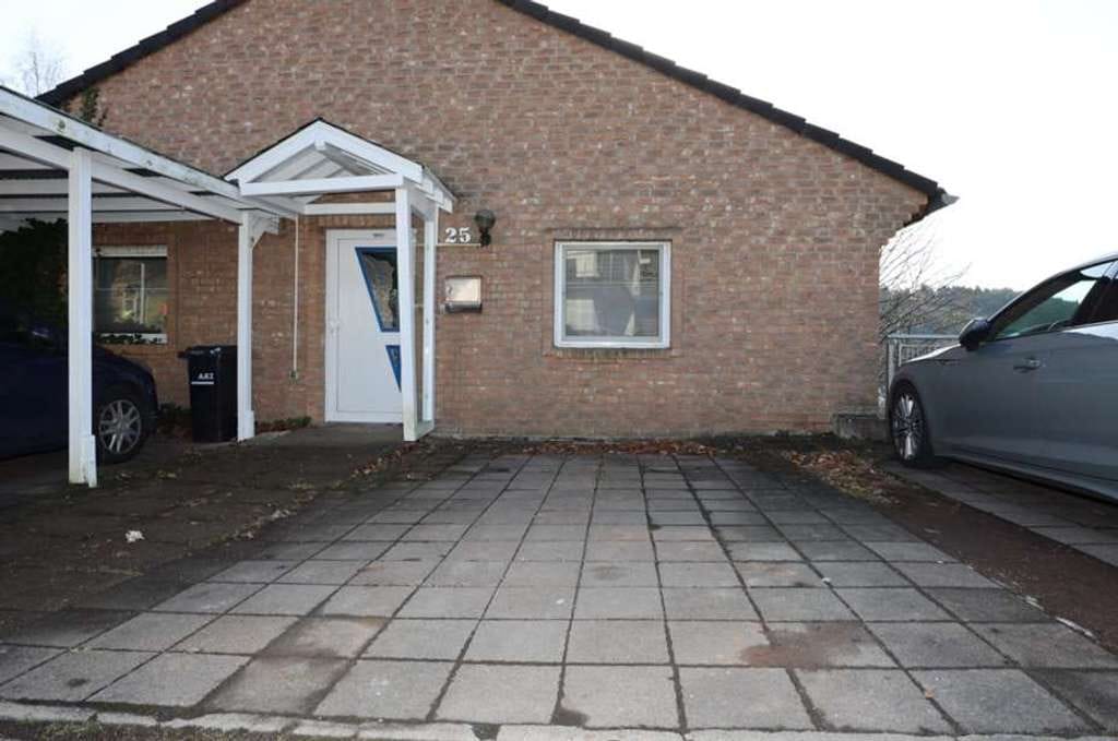 Immobilie in Jünkerath - Schöne und gut geschnittene Eigentumswohnung mit Balkon Jünkerath (52) - Bild 1