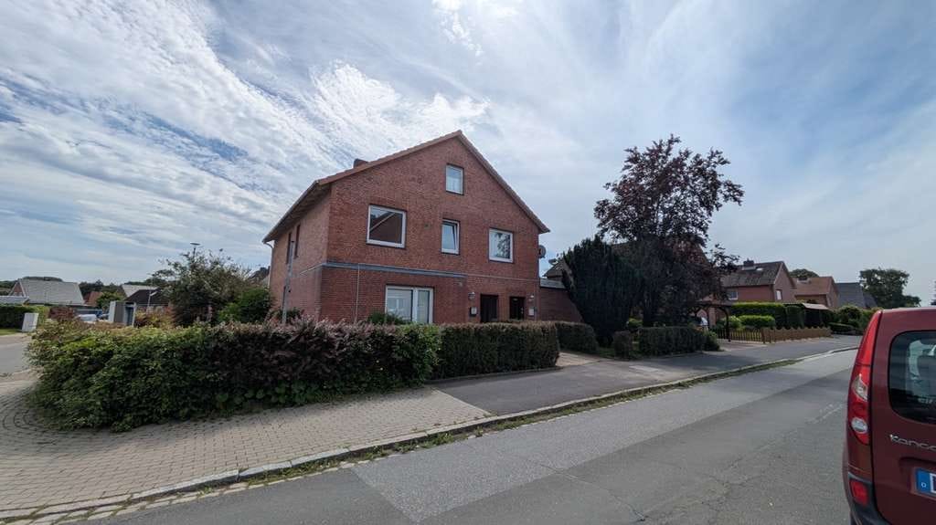 Immobilie in Brunsbüttel - Solides Renditeobjekt in Brunsbüttel-Nord, 5 vermietete Wohnungen! - Bild 1