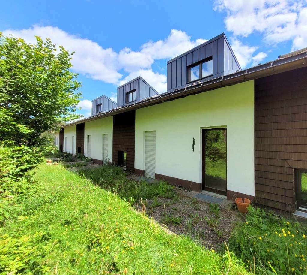 Immobilie in Schonach im Schwarzwald - **Einzigartig** - 3-Zimmer Maisonettwohnung - 2 Balkone + 1 Freisitz - Luftkurort Schonach - Bild 0