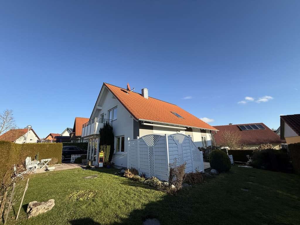 Immobilie in Wallhausen - Geräumiger Komfort in gehobener Lage - Bild 1