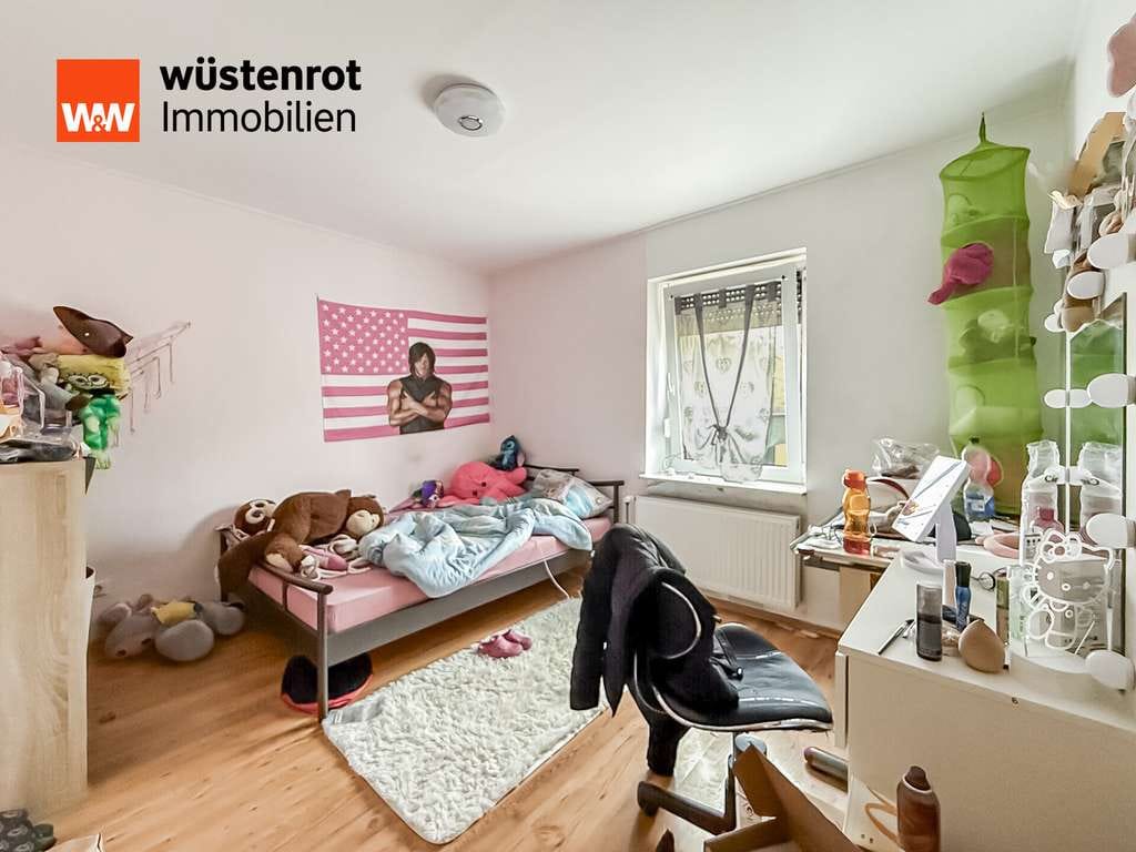 Immobilie in Lebach - Saniertes Einfamilienhaus mit Einliegerwohnung - Bild 1