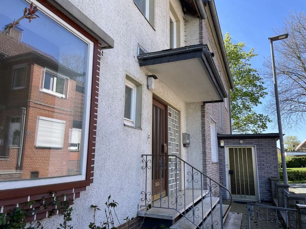 Immobilie in Seesen - 2 Häuser mit gut 300 m² Wfl. + 15 Zi. - Bild 4