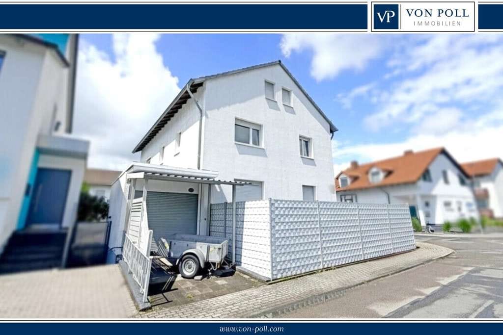 Immobilie in Hemsbach - Großzügiges Zweifamilienhaus mit vielseitigem Potenzial in ruhiger Wohnlage - Bild 0