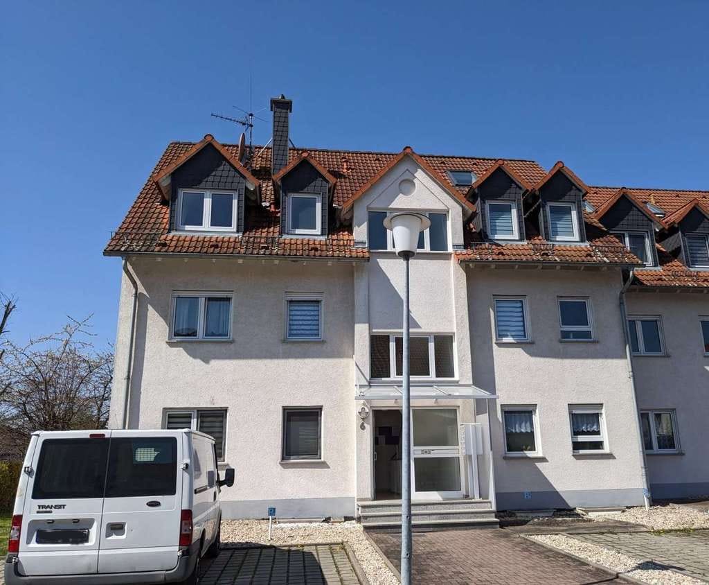 Immobilie in Landsberg - Schöne 1,5 Zi-Maisonette-WE mit Südbalkon, EBK, Bad mit Wanne+Dusche, Fußbodenhzg. in Queis - Bild 0