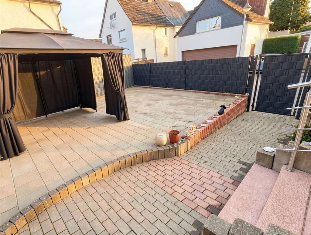 Immobilie in Mengerskirchen - Modernisiertes Zuhause mit Wohlfühlfaktor und Außenbereich - Bild 3