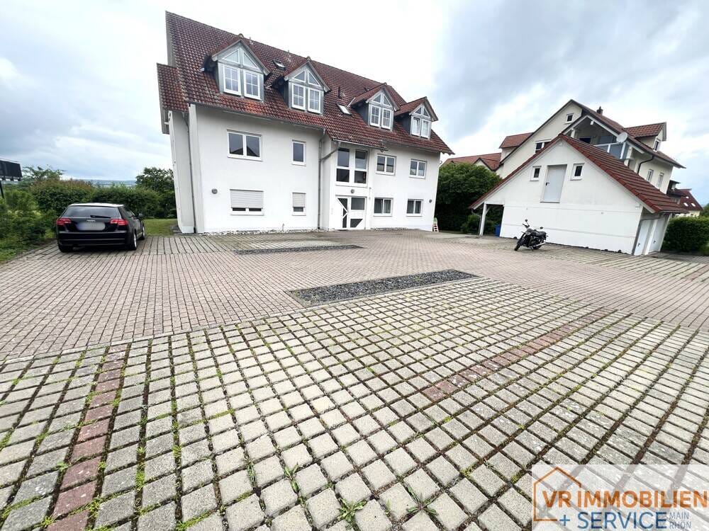 Immobilie in Salz - Panoramablick inklusive - Stilvolle 3-Zimmer-Wohnung in begehrter Lage von 97616 Salz! - Bild 1