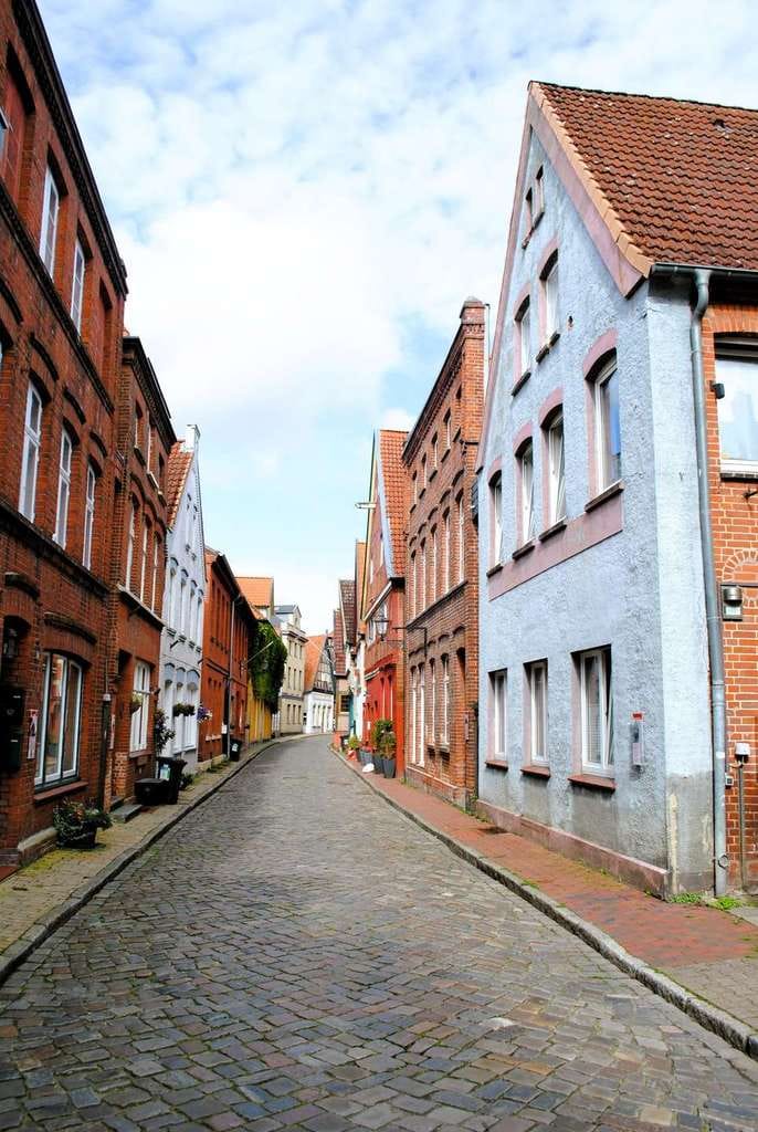 Immobilie in Lauenburg/Elbe - Mehrfamilienhaus mit 4 Wohneinheiten in der Lauenburger Altstadt - Bild 0