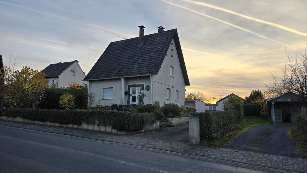 Immobilie in Bad Honnef - Top Preis, top Substanz, neue Bäder, zentrale Lage, sofort einziehen! - Bild 3