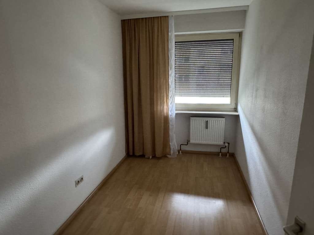 Immobilie in Nürnberg - Mittendrin statt nur dabei! Zentral gelegene 1,5 Zimmerwohnung mit Balkon in Schoppershof!  - Bild 3
