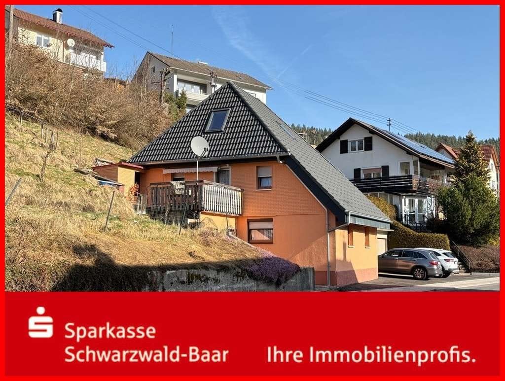 Immobilie in Vöhrenbach - Gemütliches Einfamilienhaus mit Garage - Bild 0