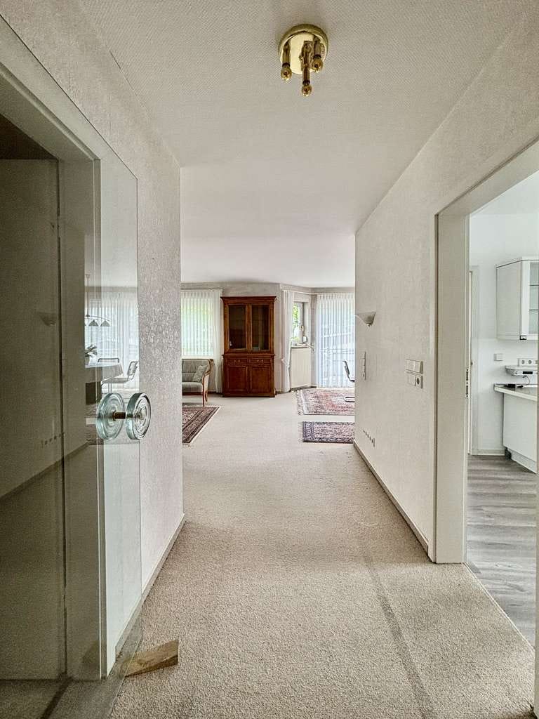 Immobilie in Altbach - EFH mit Garten, tollem Grundriss, extra Gartenzimmer u. Ausbaupotenzial im DG - Bild 4