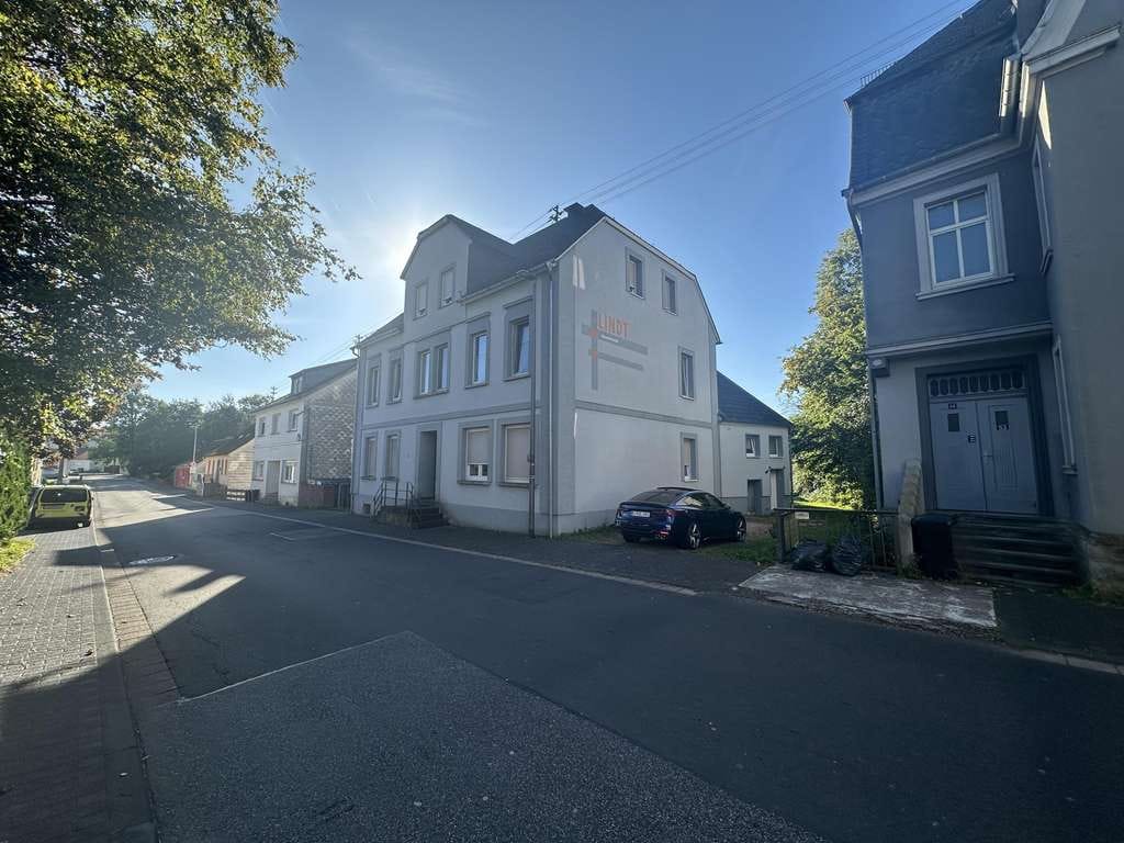 Immobilie in Brücken - Kernsaniertes Mehrfamilienhaus mit 7 Wohneinheiten und großem Grundstück - Bild 3