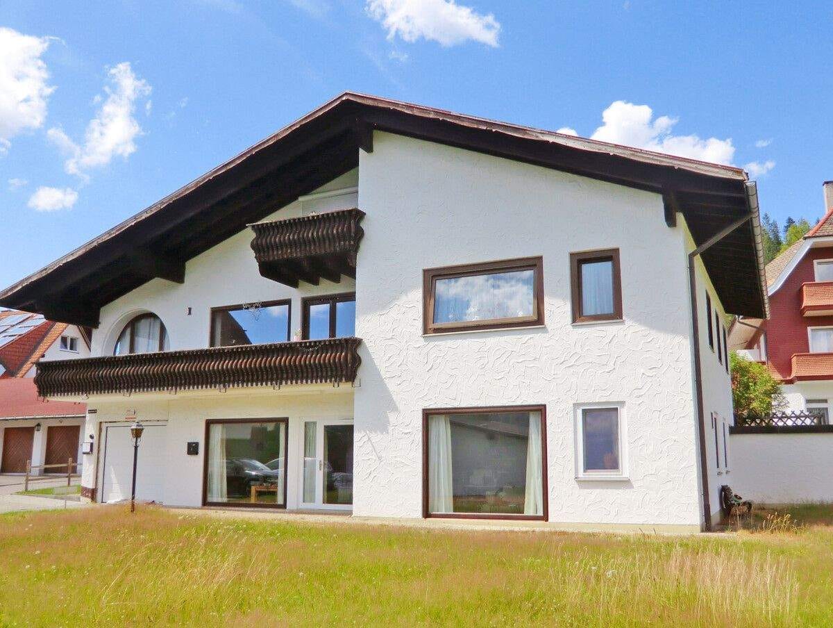 Immobilie in Titisee-Neustadt - Mehrfamilienhaus in Traumlage Titisee - Bild 4