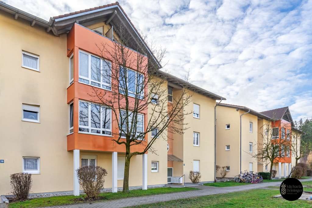 Immobilie in Haag in Oberbayern - Jetzt schnell sein, bevor die Zinsen steigen..Top 3-Zimmer Wohnung *Video und 360 Grad* - Bild 0