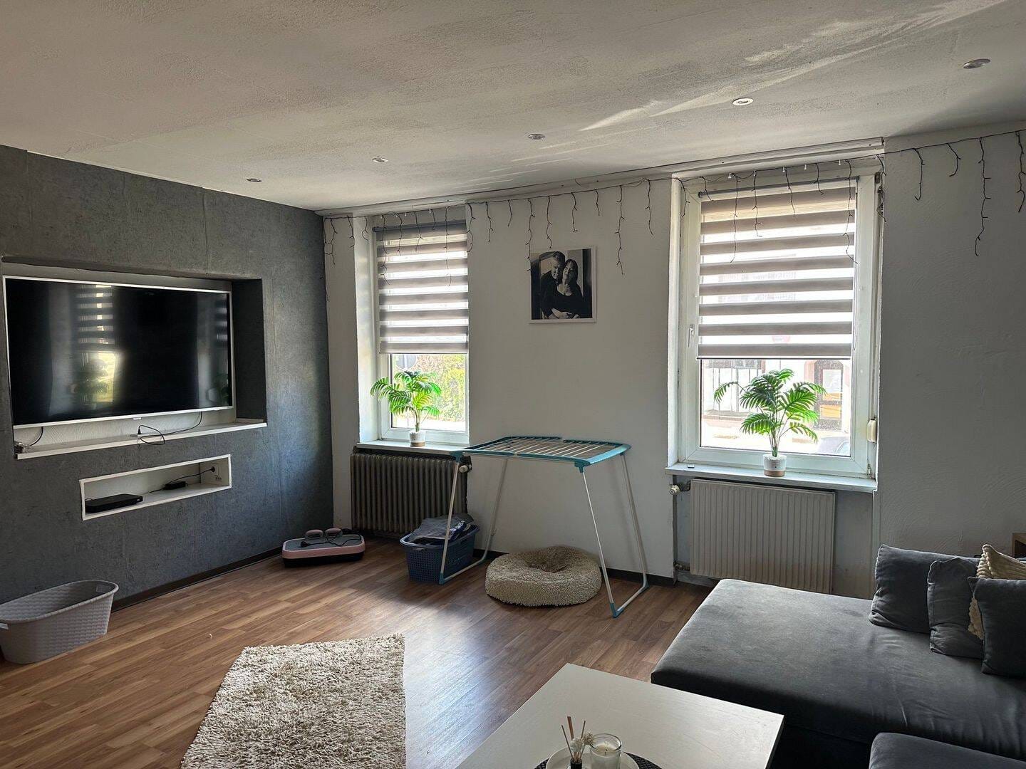 Immobilie in Schiffweiler -  Wannemacher Immobilien **** Einfamilienhaus in einer zentralen Lage von Schiffweiler-Heiligenwald **** - Bild 3