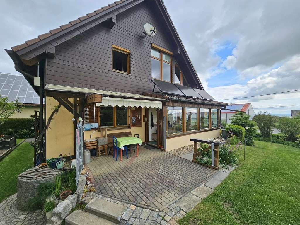 Immobilie in Weischlitz - Sonniges & gepflegtes Einfamilienhaus mit Wintergarten, Sauna und großem Garten in Reuth - Bild 4
