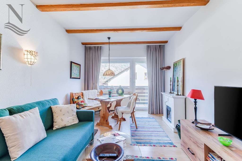 Immobilie in Ruhpolding - Charmantes Apartment mit Balkon & Bergblick – ideal für Auszeiten oder stilvolles Wohnen - Bild 2