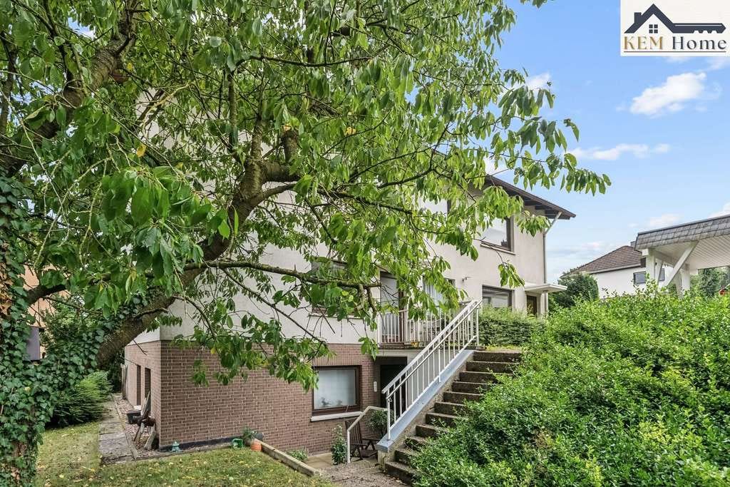 Immobilie in Apelern - Familienfreundlich Renditestark 3 Wohneinheiten in bester Aussichtslage Wohntraum mit Renditechance - Bild 0