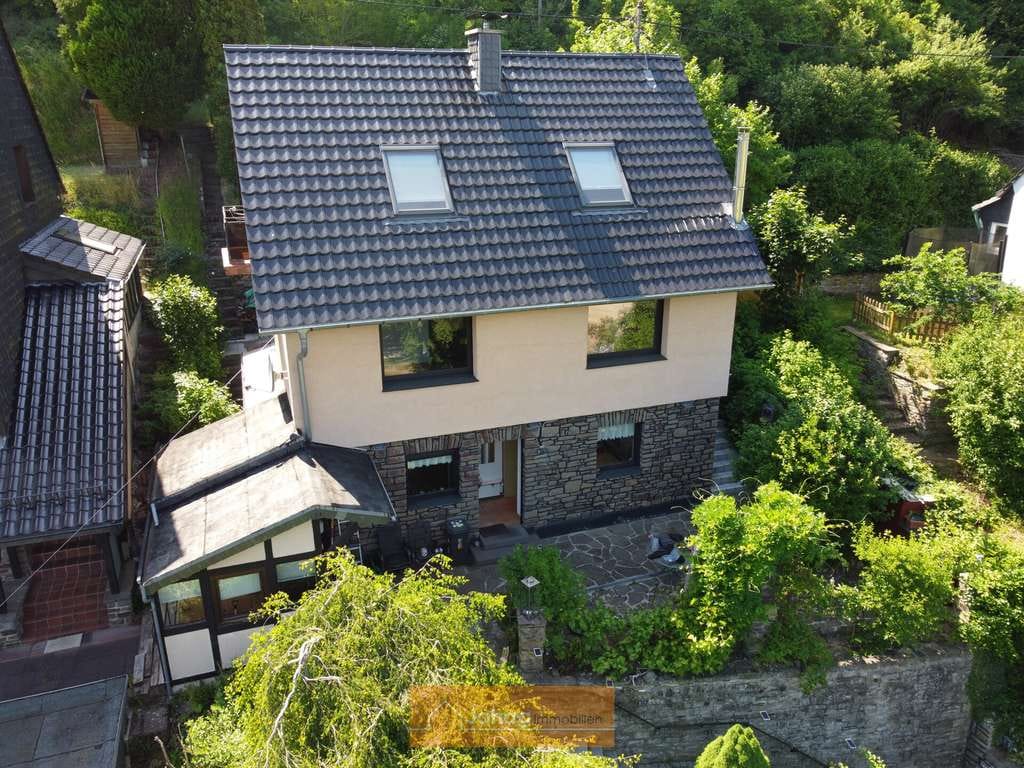 Immobilie in Bad Münstereifel - Citynah, freistehend und den Ausblick gibt es gratis dazu! - Bild 1