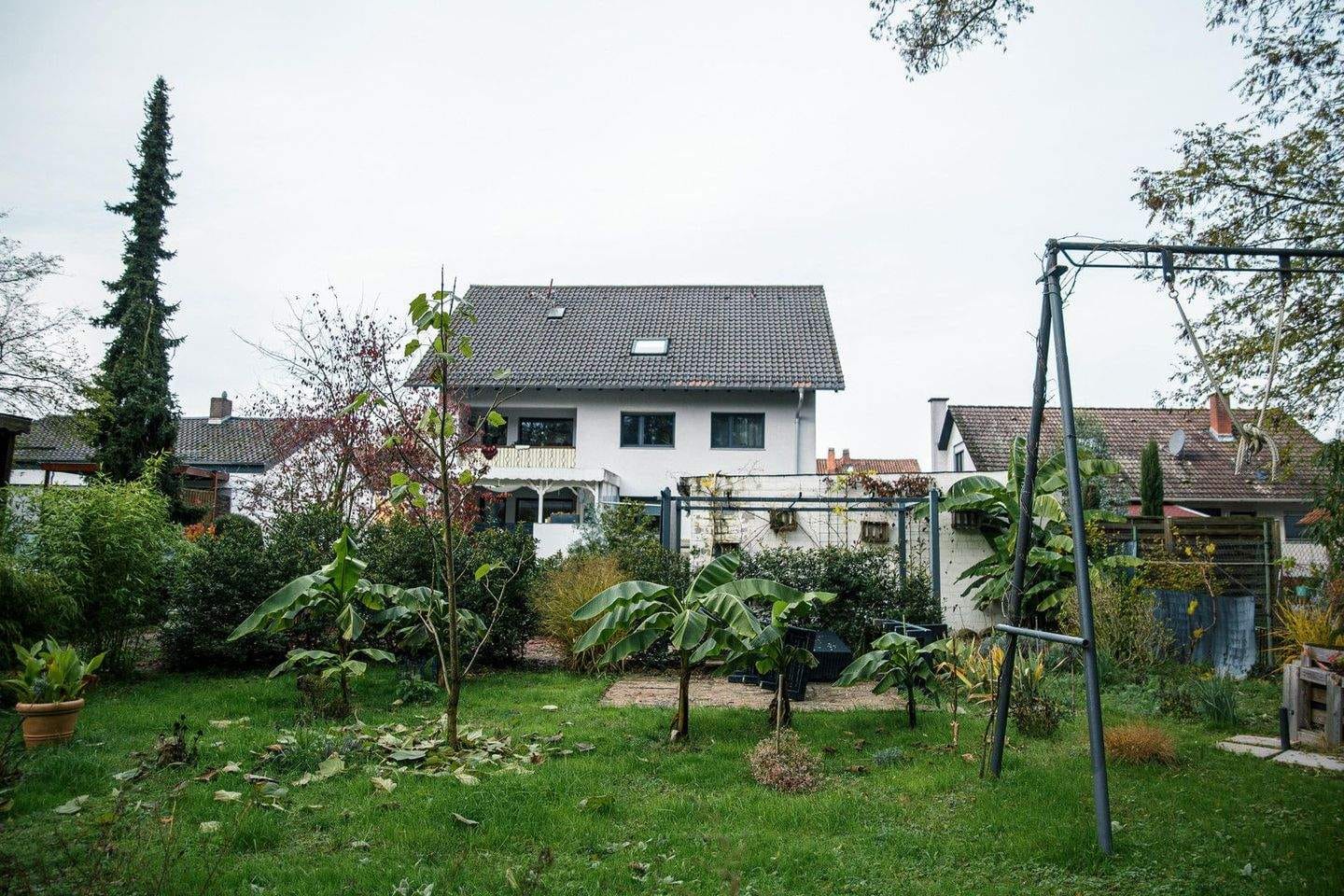 Immobilie in Ellerstadt - Attraktives Mehrfamilienhaus mit 4 WEs, voll vermietet, energetisch saniert - Bild 1